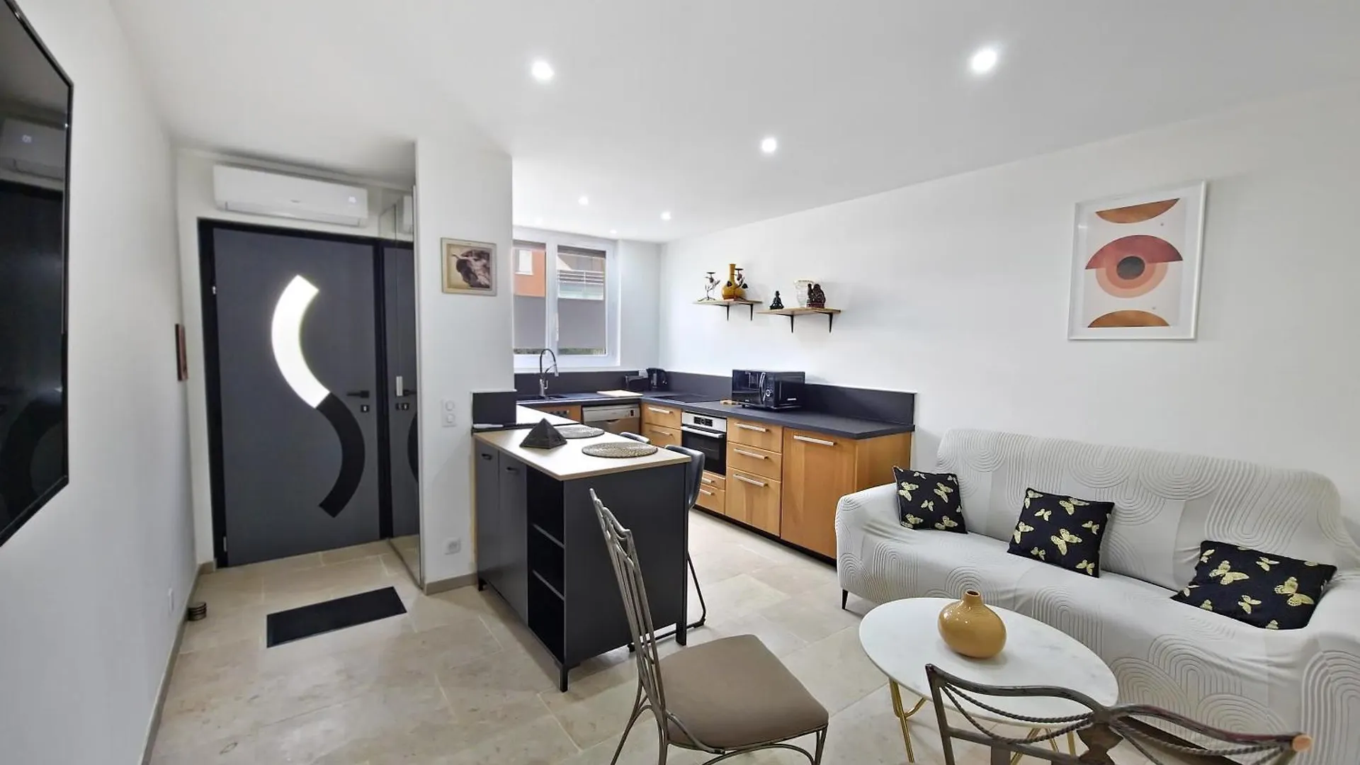 Le Temps Suspendu T2 With Air Conditioning Cavalaire-sur-Mer